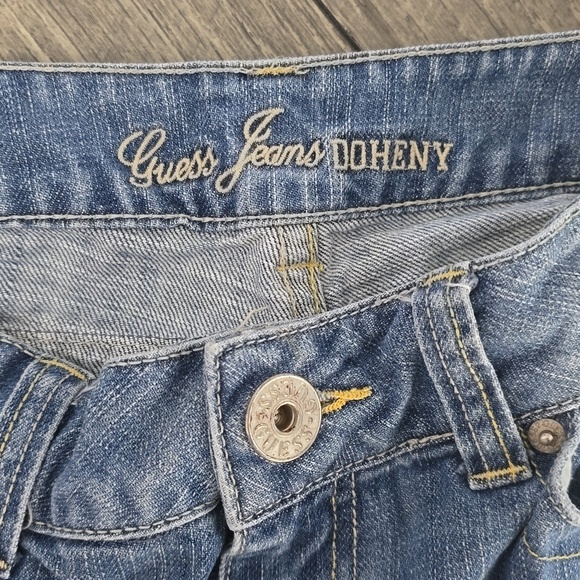Guess Jeans Doheny 27 - Picture 2 of 6